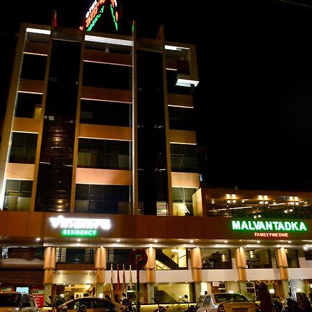 Treebo Trend Vinamra Residency Hotel Нави Мумбай Екстериор снимка