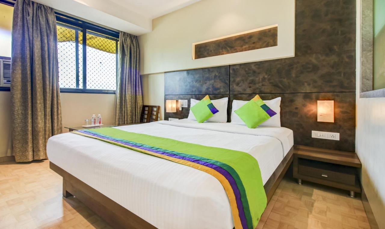 Treebo Trend Vinamra Residency Hotel Нави Мумбай Екстериор снимка