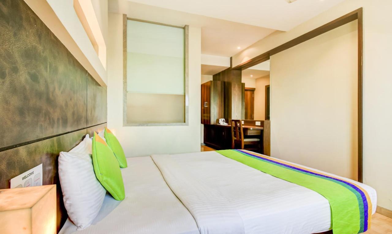 Treebo Trend Vinamra Residency Hotel Нави Мумбай Екстериор снимка